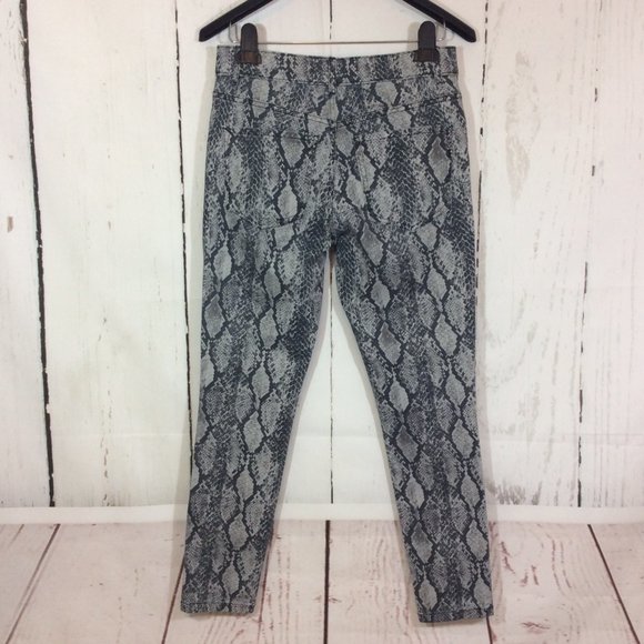 2/$30 Express Ankle Legging Stretch High Rise Jeans Gray Snakeskin Size 4 - Picture 7 of 10